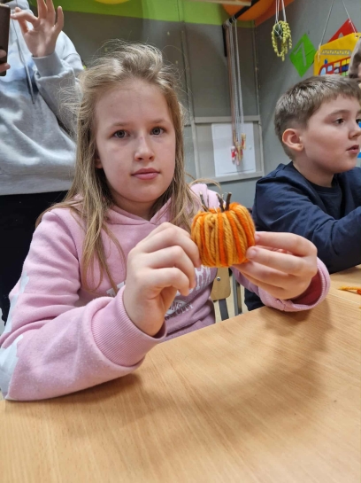 JESIENNE WARSZTATY KREATYWNO�CI DLA UCZNI�W Z SPE