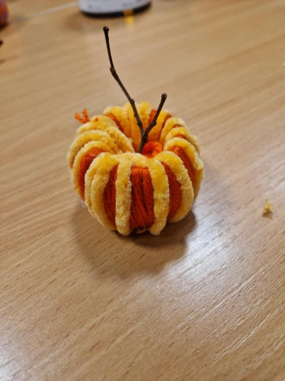 JESIENNE WARSZTATY KREATYWNO�CI DLA UCZNI�W Z SPE