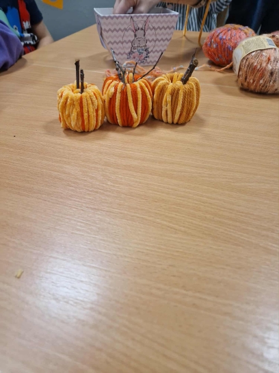 JESIENNE WARSZTATY KREATYWNO�CI DLA UCZNI�W Z SPE