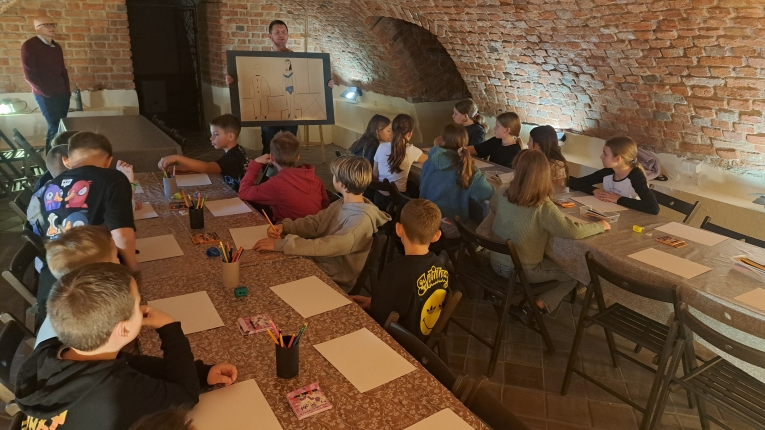 WYJ�CIE DO MUZEUM MIASTA PABIANIC „SZUKALI�MY KLASOWEGO PICASSA”