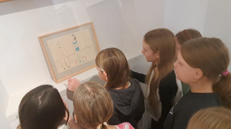 WYJ�CIE DO MUZEUM MIASTA PABIANIC „SZUKALI�MY KLASOWEGO PICASSA”