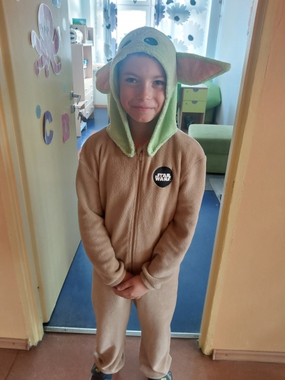 DZIE� POSTACI Z BAJEK