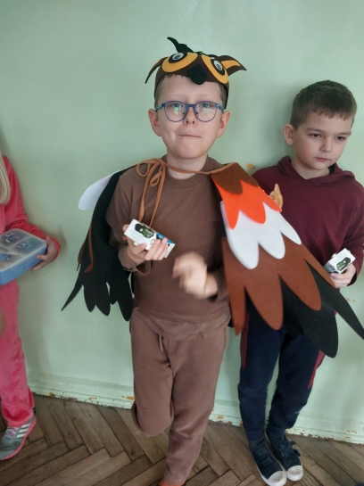 DZIE� POSTACI Z BAJEK