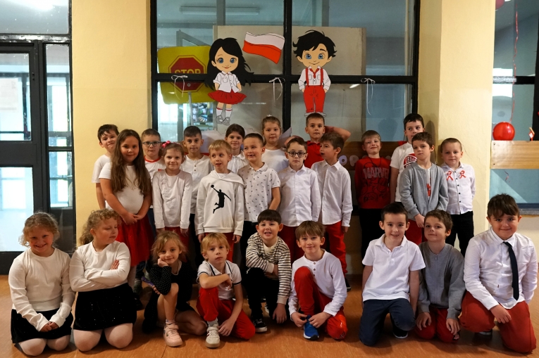 NARODOWY DZIE� NIEPODLEG�O�CI