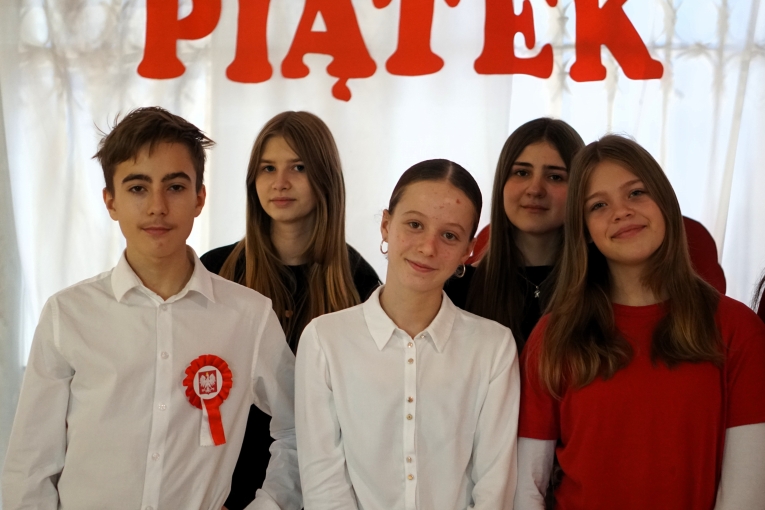 NARODOWY DZIE� NIEPODLEG�O�CI