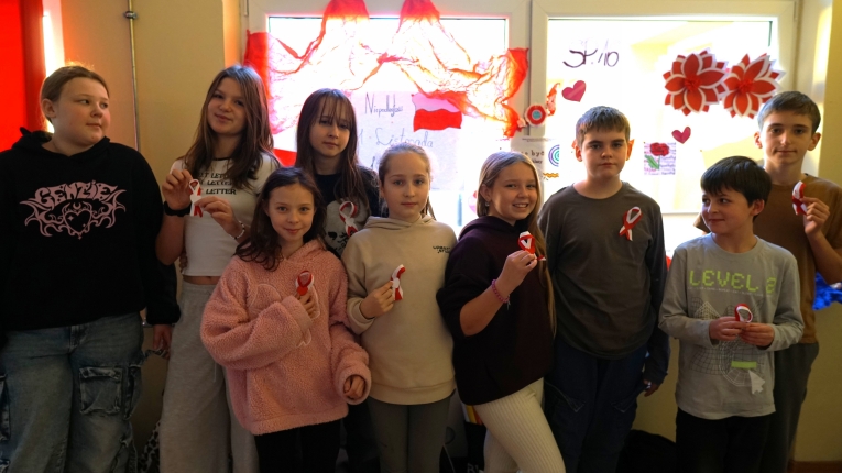 NARODOWY DZIE� NIEPODLEG�O�CI