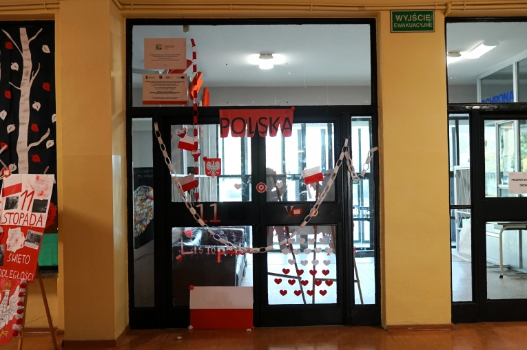 NARODOWY DZIE� NIEPODLEG�O�CI