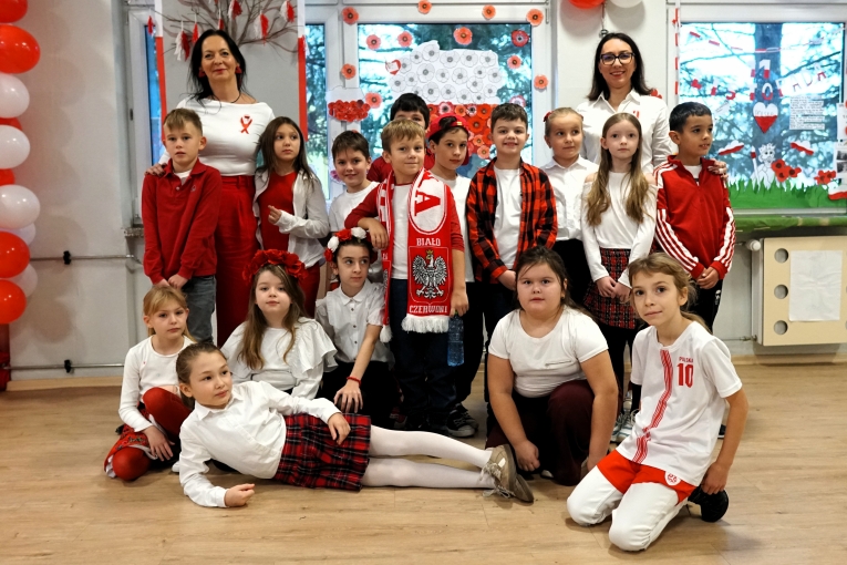 NARODOWY DZIE� NIEPODLEG�O�CI