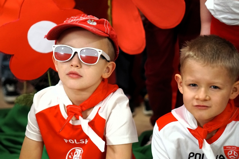 NARODOWY DZIE� NIEPODLEG�O�CI