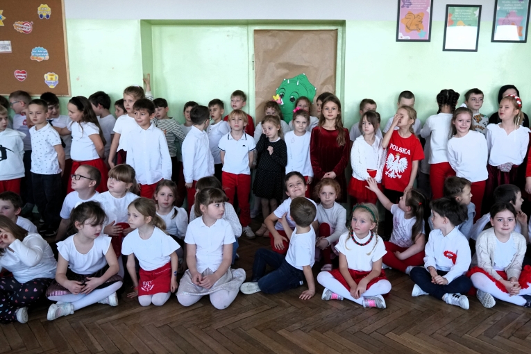 NARODOWY DZIE� NIEPODLEG�O�CI