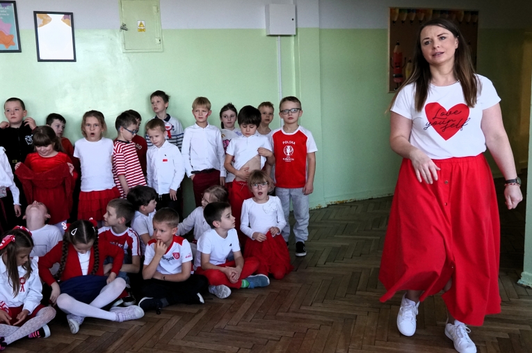 NARODOWY DZIE� NIEPODLEG�O�CI