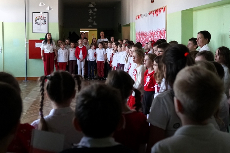 NARODOWY DZIE� NIEPODLEG�O�CI