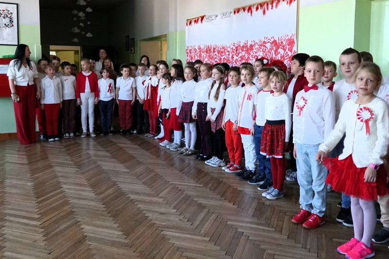 NARODOWY DZIE� NIEPODLEG�O�CI