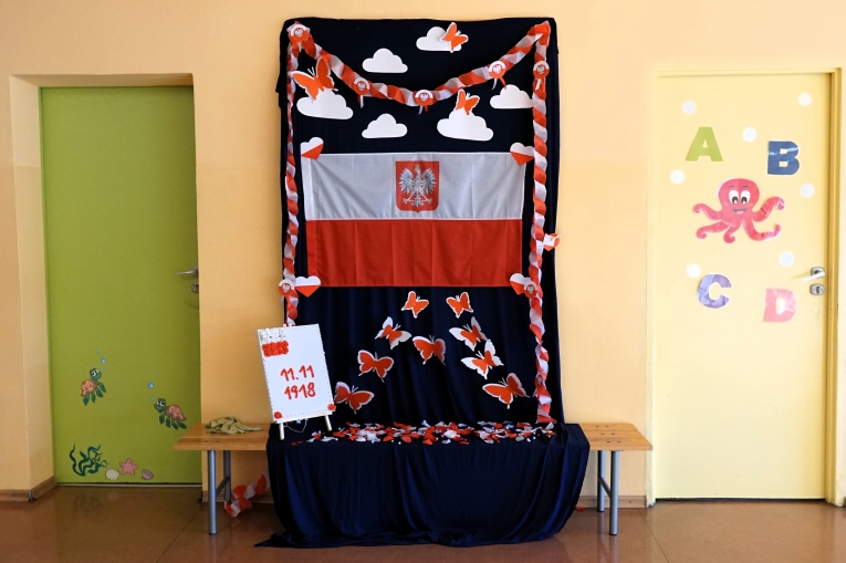 NARODOWY DZIE� NIEPODLEG�O�CI