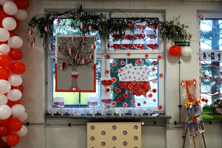 NARODOWY DZIE� NIEPODLEG�O�CI