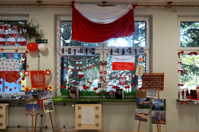 NARODOWY DZIE� NIEPODLEG�O�CI