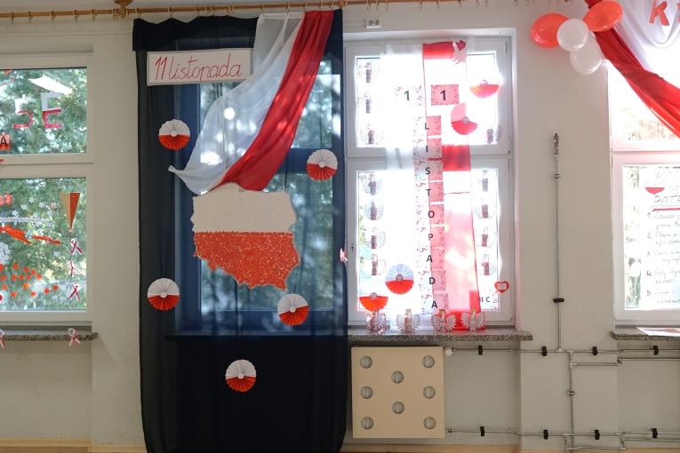 NARODOWY DZIE� NIEPODLEG�O�CI