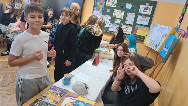 DZIE� J�ZYK�W OBCYCH