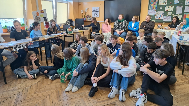 DZIE� J�ZYK�W OBCYCH