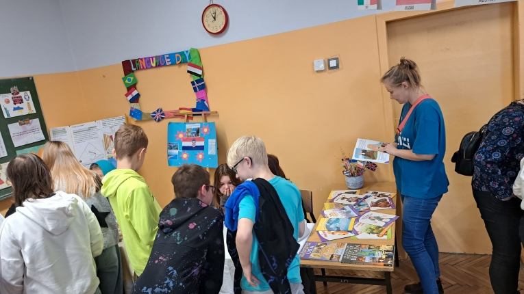 DZIE� J�ZYK�W OBCYCH