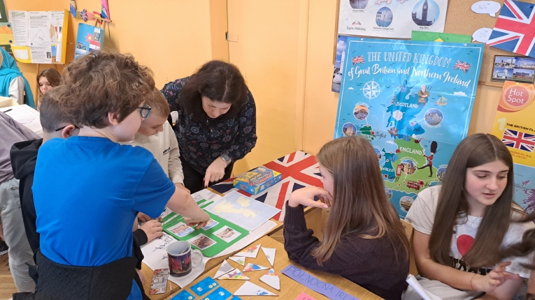 DZIE� J�ZYK�W OBCYCH