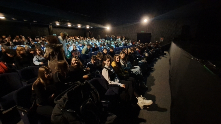 FRANKENSTEIN – THE MONSTER AND THE MYTH SPEKTAKL W TEATRZE V6 W �ODZI