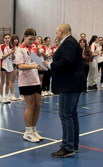 MAMY MISTRZYNIE PABIANIC W PI�CE R�CZNEJ