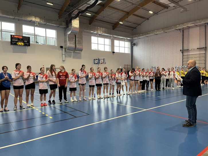 MAMY MISTRZYNIE PABIANIC W PI�CE R�CZNEJ