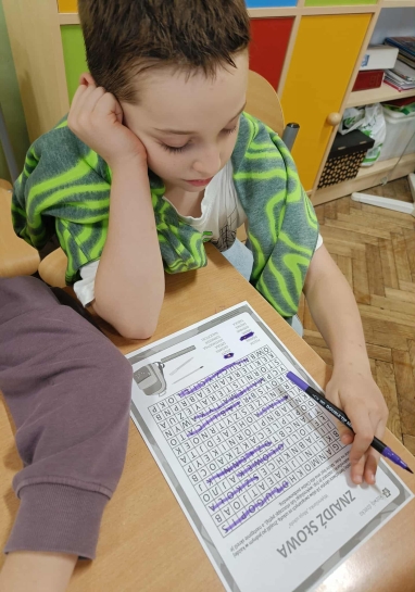 DZIE� EDUKACJI NARODOWEJ NA �WIETLICY