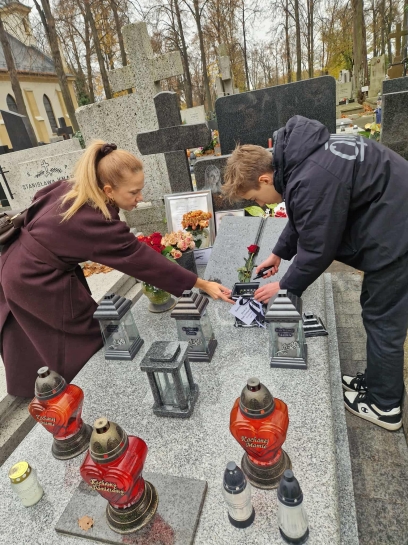 PAMI�� KT�RA TRWA...&nbsp;