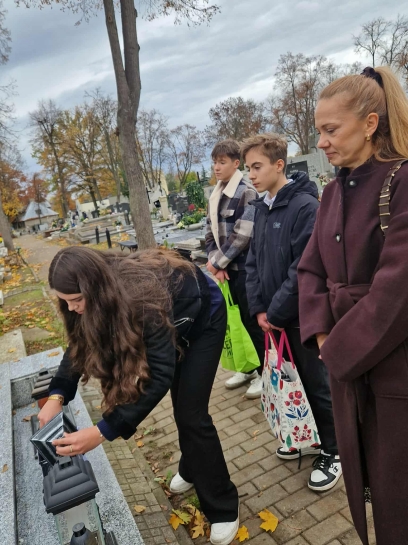 PAMI�� KT�RA TRWA...&nbsp;