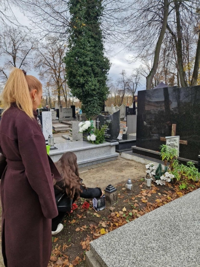 PAMI�� KT�RA TRWA...&nbsp;