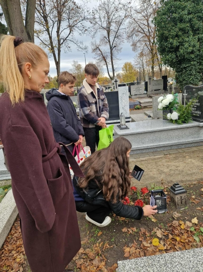 PAMI�� KT�RA TRWA...&nbsp;