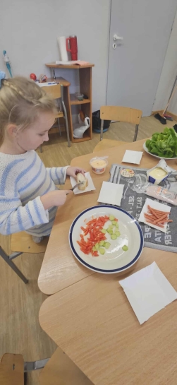 TYDZIE� KULINARNY NA WYSPIE RADO�CI