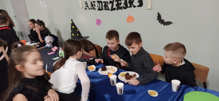 ANDRZEJKI KLAS CZWARTYCH