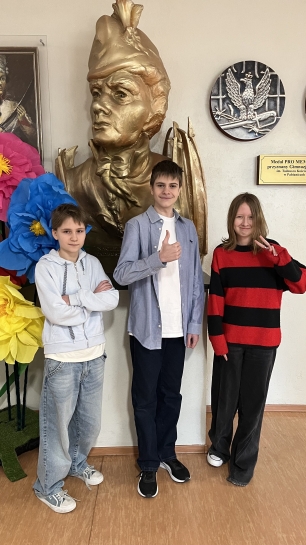 WOJEW�DZKI KONKURS Z J�ZYKA ANGIELSKIEGO