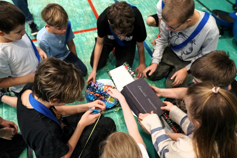 IV MIKO�AJKOWY FESTYN INTEGRACYJNO – SPORTOWY „RAZEM NA START”