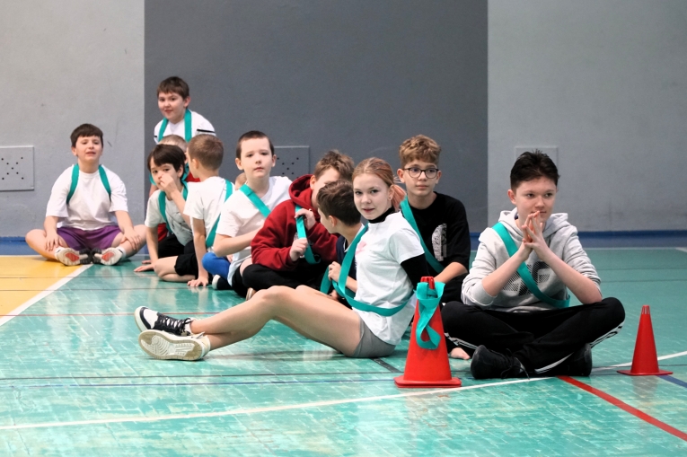 IV MIKO�AJKOWY FESTYN INTEGRACYJNO – SPORTOWY „RAZEM NA START”