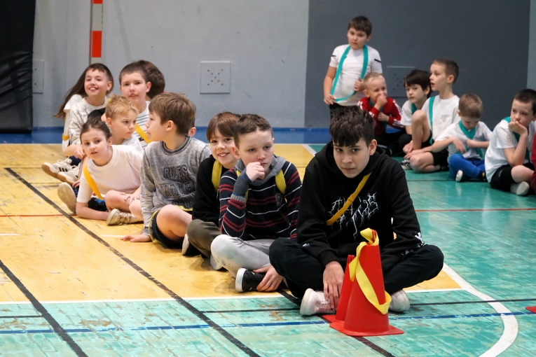 IV MIKO�AJKOWY FESTYN INTEGRACYJNO – SPORTOWY „RAZEM NA START”