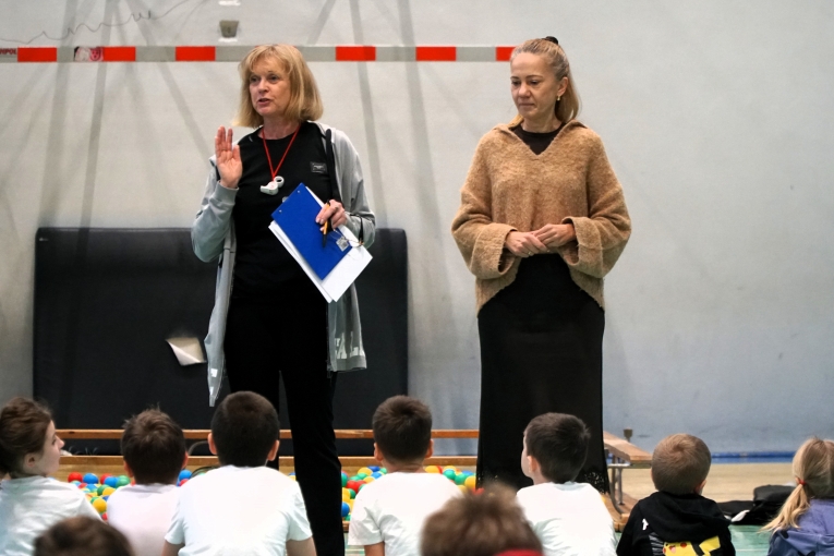 IV MIKO�AJKOWY FESTYN INTEGRACYJNO – SPORTOWY „RAZEM NA START”