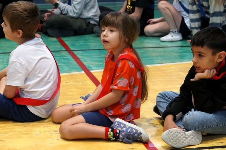 IV MIKO�AJKOWY FESTYN INTEGRACYJNO – SPORTOWY „RAZEM NA START”