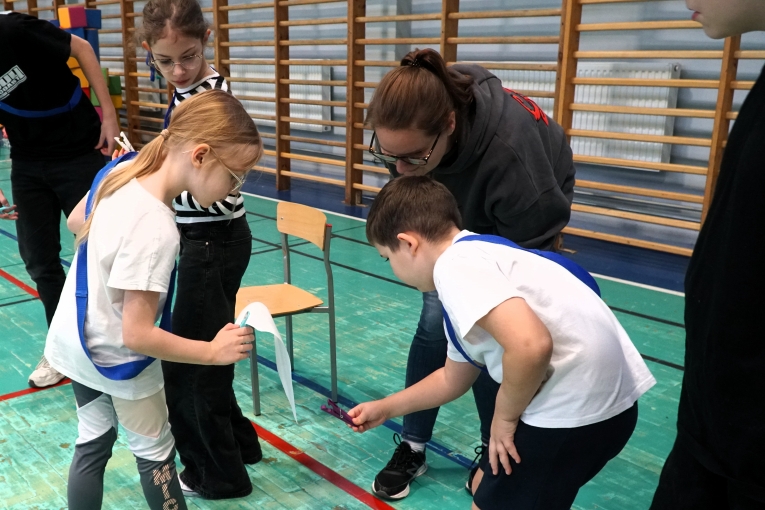 IV MIKO�AJKOWY FESTYN INTEGRACYJNO – SPORTOWY „RAZEM NA START”