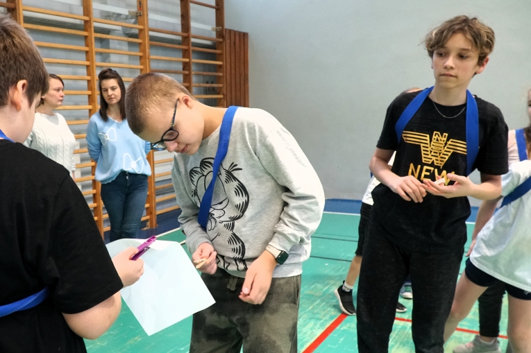 IV MIKO�AJKOWY FESTYN INTEGRACYJNO – SPORTOWY „RAZEM NA START”