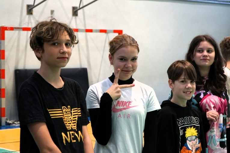 IV MIKO�AJKOWY FESTYN INTEGRACYJNO – SPORTOWY „RAZEM NA START”