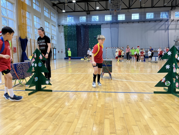 FESTYN  SPORTOWY „INTEGRACJA  ZACZYNA  SI�  W  SERCU”