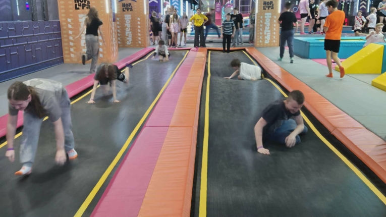 HOPA LUPA - MIKO�AJKOWA WYCIECZKA KLASY 7D&nbsp;