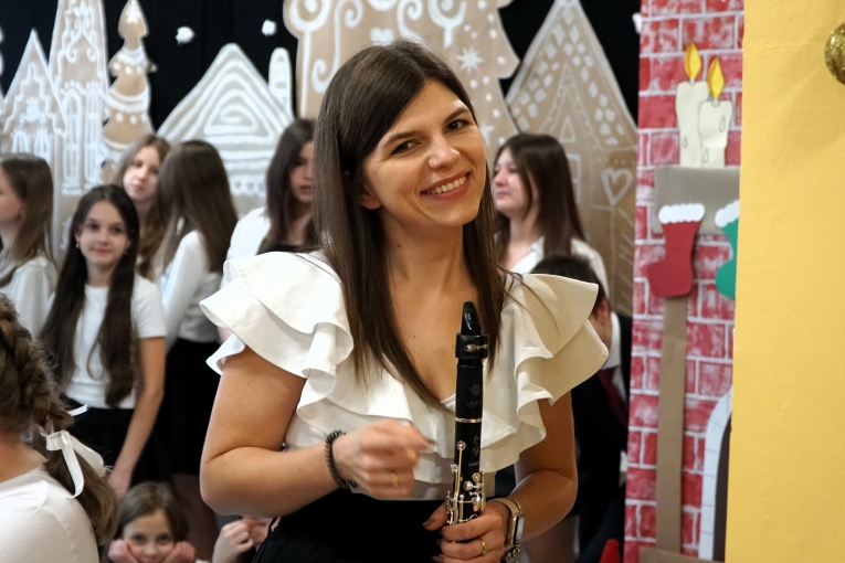 MIEJSKO - POWIATOWA WIGILIA O�WIATOWA 