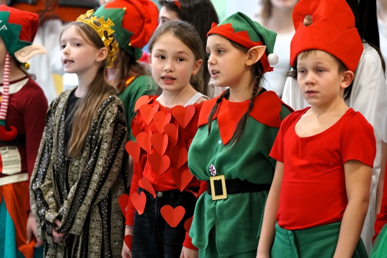 MIEJSKO - POWIATOWA WIGILIA O�WIATOWA 