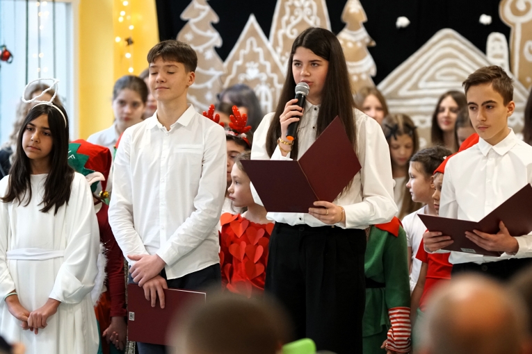 MIEJSKO - POWIATOWA WIGILIA O�WIATOWA 