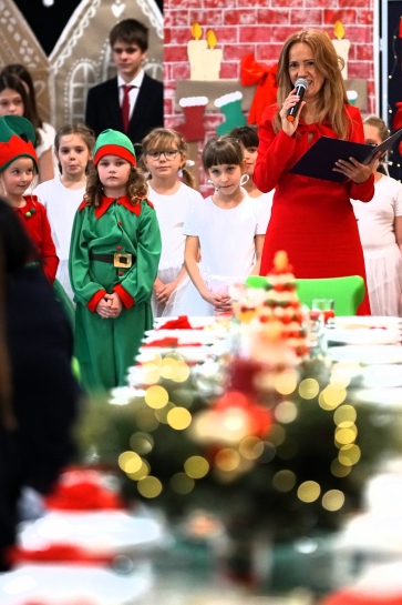 MIEJSKO - POWIATOWA WIGILIA O�WIATOWA 